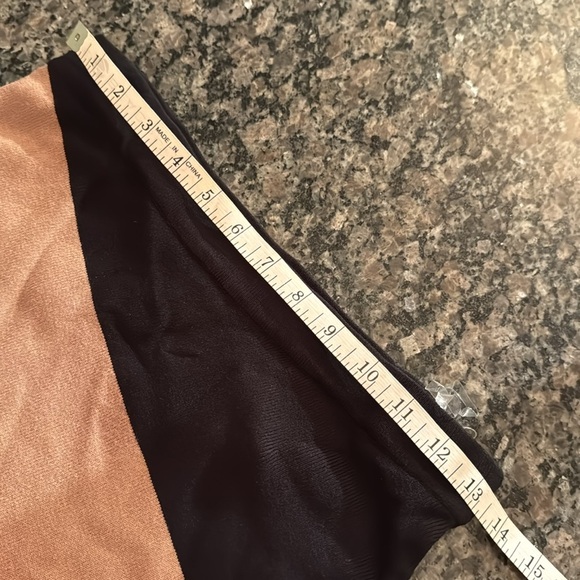 Hera Collection knitted stripped pencil skirt NWT M - Picture 6 of 7